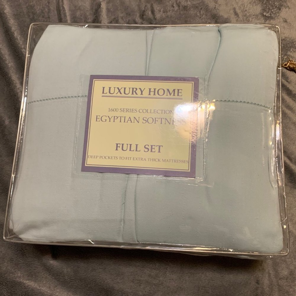 Concierge Collection 400 TC Full-Size Sheet Set, with side pockets